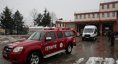 Kocaeli'den bölgeye ekipler gitmeye devam ediyor