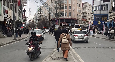 Küçükçekmece de Sırat köprüsü gibi yol Gören yok