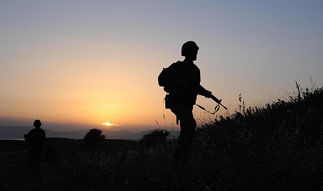 MSB: Yunanistan'a kaçmaya çalışan 4 terör şüphelisi yakalandı