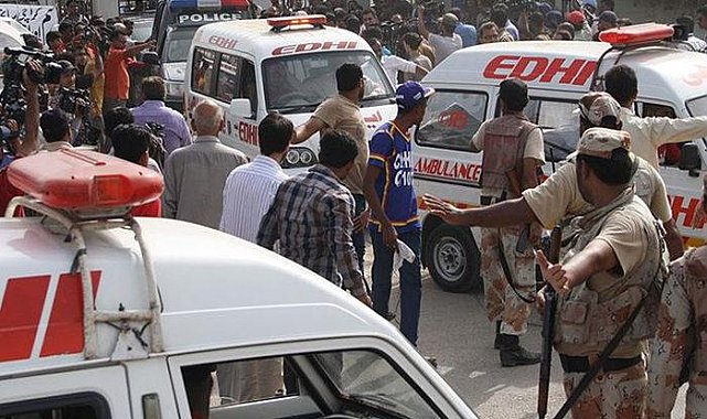 Pakistan'da Emniyet Müdürlüğüne saldırı: 4 ölü