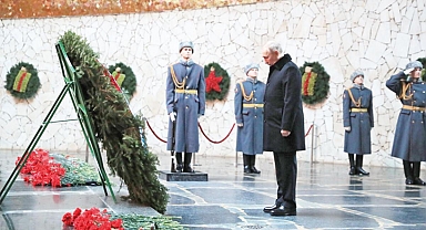 Rusya lideri Putin’den ‘Stalingrad’ mesajı: 80 yıl sonra Alman tankları yine üzerimize yürüyecek