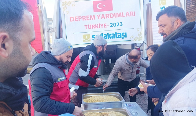 Sadakataşı ekipleri deprem bölgesinde