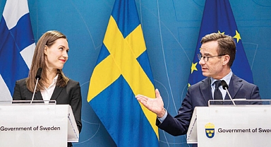 Sanna Marin’den İsveç’e destek