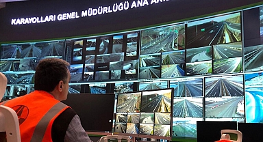 Türkiye'de 68 bin kilometrelik yol ağında karla mücadele