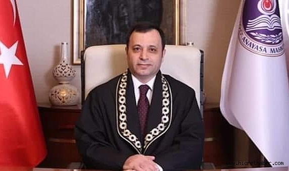 Yeniden Anayasa Mahkemesi Başkanlığına Seçilen Zühtü Arslan kimdir?