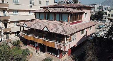 Yer: Depremin vurduğu Hatay... Bu mahallede sadece iki bina hasar almadı!