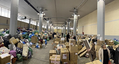 Yunanistan’dan 4 TIR’lık yeni yardım İskenderun’a doğru yola çıktı