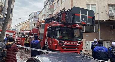 Zeytinburnu'nda yangın paniği! 4'ü çocuk 7 kişi kurtarıldı