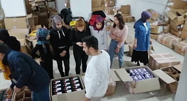 500 gönüllüsüyle ilk günden bu yana deprem bölgesinde