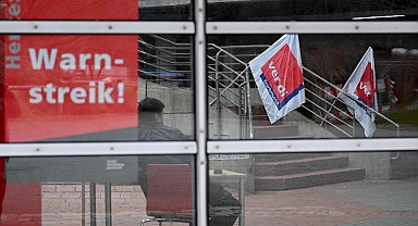 Almanya'da dev grev: Ulaşım durma noktasına gelecek