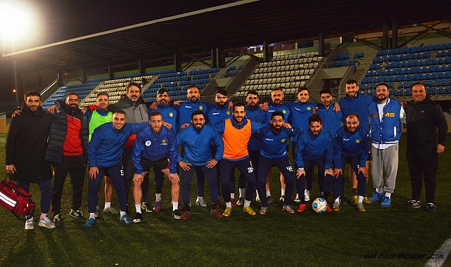 Avcılarspor maçı hazırlıklarını tamamlayan Ufukspor maç saatini bekliyor