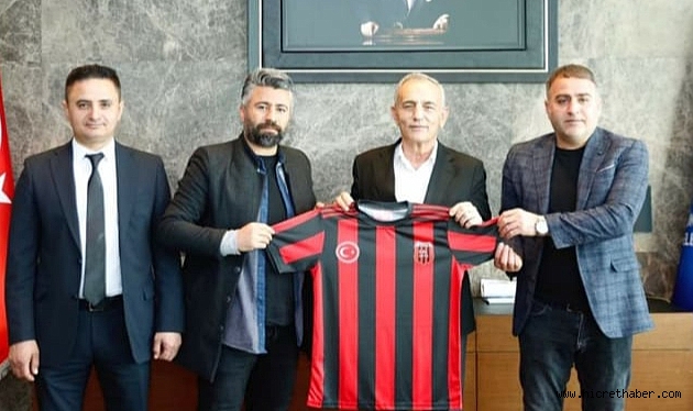 Azimspor'da yeni Başkan Çetin Erman oldu.