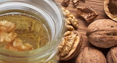 Cevizi Bir gece suda bekletip için! Kaynamış, limonlu ceviz suyu yapılışı