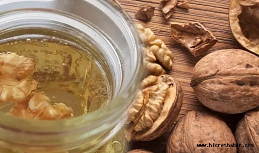 Cevizi Bir gece suda bekletip için! Kaynamış, limonlu ceviz suyu yapılışı