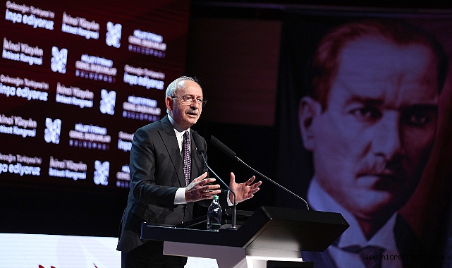 CHP Genel Başkanı ve Millet İttifakı Cumhurbaşkanı Adayı Kemal Kılıçdaroğlu izmirde