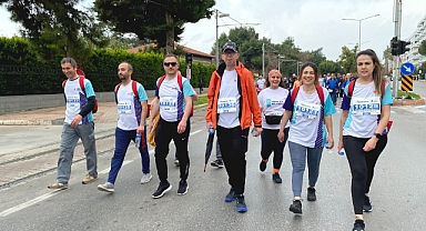 CK Enerji Akdeniz Bölgesi çalışanları, afetzede öğrencilerin eğitimleri “Yarıda Kalmasın” diye koştu