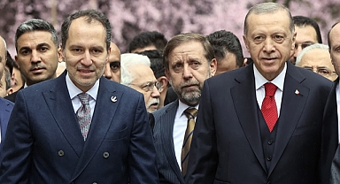 Cumhurbaşkanı Erdoğan, Yeniden Refah Partisi Genel Merkezi'nde!