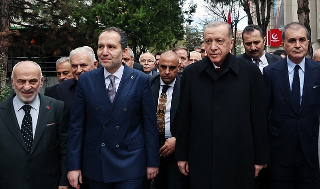 Fatih Erbakan Başkan Erdoğan'la Deprem Bölgesinde