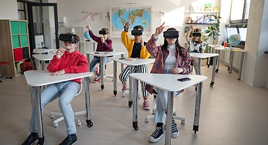 Gençlerin %59’u önümüzdeki 5 yıl içinde yapay zeka ile daha fazla şey öğrenmek istiyor 