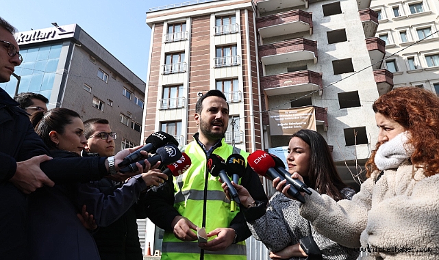 Görüntüsüyle sosyal medyada gündem olan o bina yıkıldı