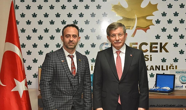 Halil İbrahim Budak Ahmet Davutoğlu'nun gözdesi oldu