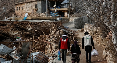 İHH deprem bölgelerinde 7 bin 21 kişiyle çalışıyor