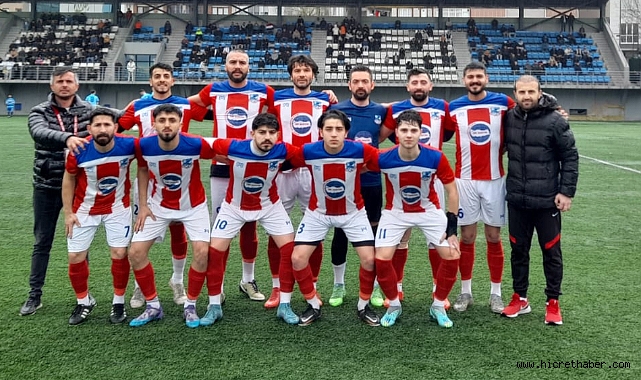 İstanbul Balkanspor fırsatı tepti