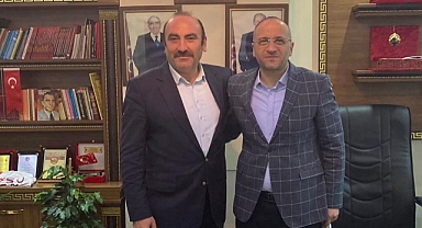 Mesut Yıldırım,Mhp Küçükçekmece İlçe Başkanı Ekrem Sarısoy'u ziyaret Etti