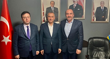 MHP 3.Bölge Milletvekilliği Aday Adayı Mesut Yıldırım Sahada çalışıyor.