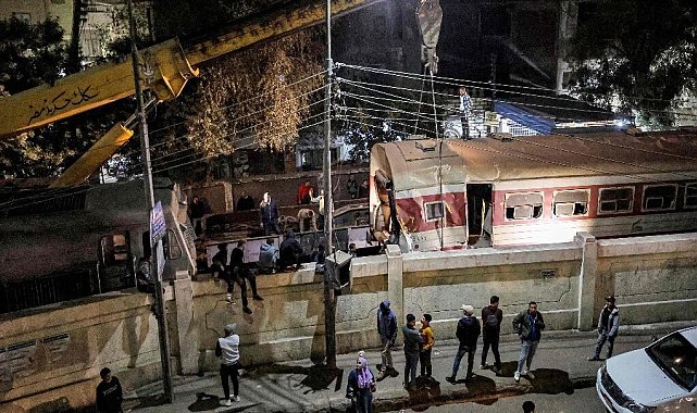Mısır'da tren kazası: 4 ölü