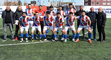 9 Gollü Maçın Galibi İstanbul Balkanspor