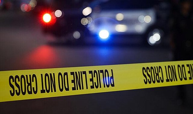 ABD’de iki silahlı saldırı! 'Siyah bir araçla kalabalığın arasına girip...' 1’i çocuk 8 yaralı