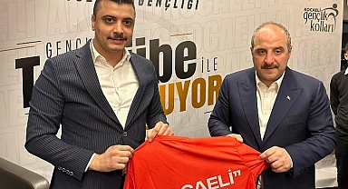 Bakan Varank’tan gençlerle tecrübe paylaşımı