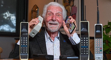 Cep telefonuyla ilk görüşme 50 yıl önce yapıldı