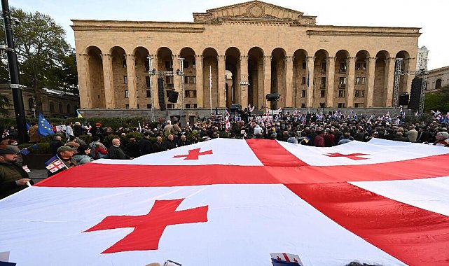 Gürcistan’da hükümet karşıtı protesto:
