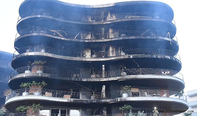 İzmir'deki yangında hasar hava aydınlanınca ortaya çıktı
