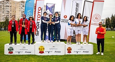 Kayserili şampiyon okçulara 'büyük' tebrik