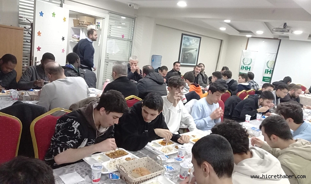 Küçükçekmece Genç İHH iftar programında buluştular