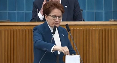 Meral Akşener kürsüdeki kurşunları yere attı! Söz istedi!
