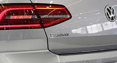 Bir dönem daha sona erdi! Volkswagen listeden kaldırdı... Passat sedan artık satılmayacak