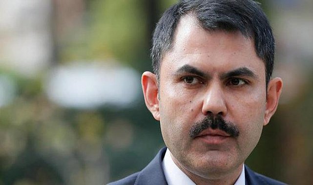 Depremzede çocuklar, Bakan Kurum ve ünlü futbolcularla birlikte sahaya çıkacak