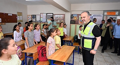 Depremzede çocuklara Bursa morali