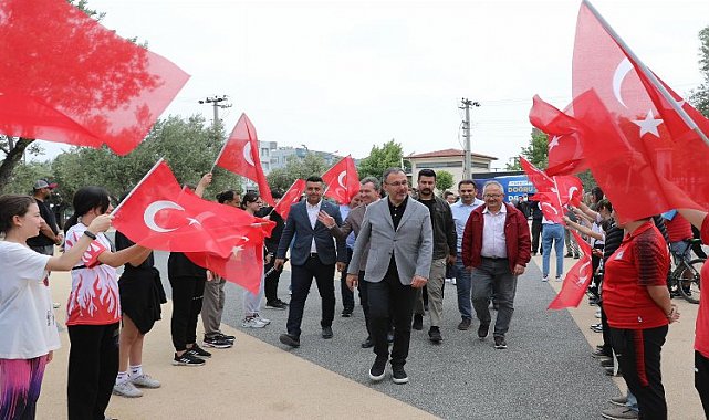Gençlik ve Spor Bakanı Bergama'da