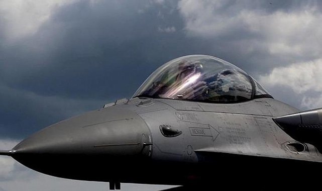 Hollanda, Ukrayna'ya F-16 gönderecek mi?