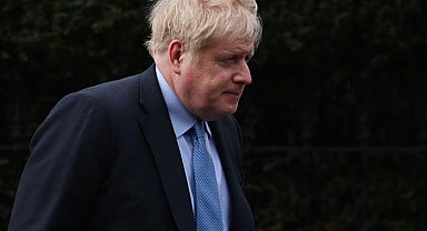 İngiltere’nin eski Başbakanı Johnson’ın koronavirüs kurallarını çiğnediğine dair yeni iddialar ortaya atıldı!