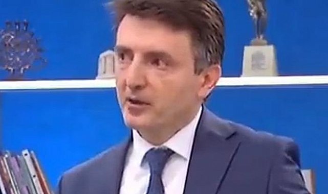 İYİ Partili Prof. Dr. Bilge Yılmaz canlı yayında duygulandı, sosyal medyada gündem oldu: 'Çok kritik bir dönemeçteyiz, daha hata yapacak bir payımız yok'