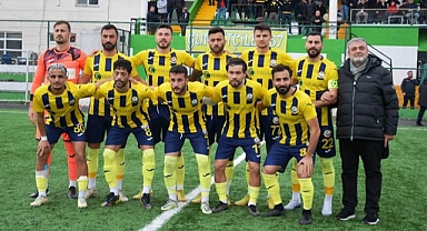Küçükçekmece Sinop Spor’u 3’ncü lige taşıyan başarılı iş adamı Rafet Orhan