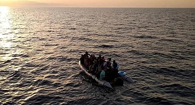 Muğla'nın Bodrum ilçesi açıklarında 79 düzensiz göçmen kurtarıldı