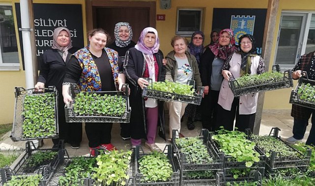 Silivri'de kursiyer kadınlara 80 bin fide