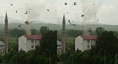 Sivas'ta hortum binaların çatılarını uçurdu! O anlar kamerada